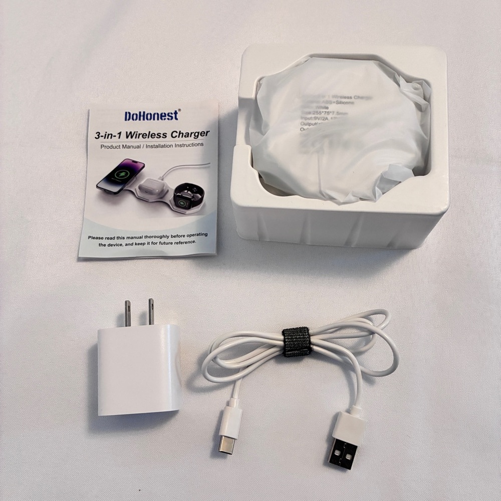 DoHonest Foldable Portable Charger 3-In-1 Travel Wireless Charger New In Box - Picture 5 of 5